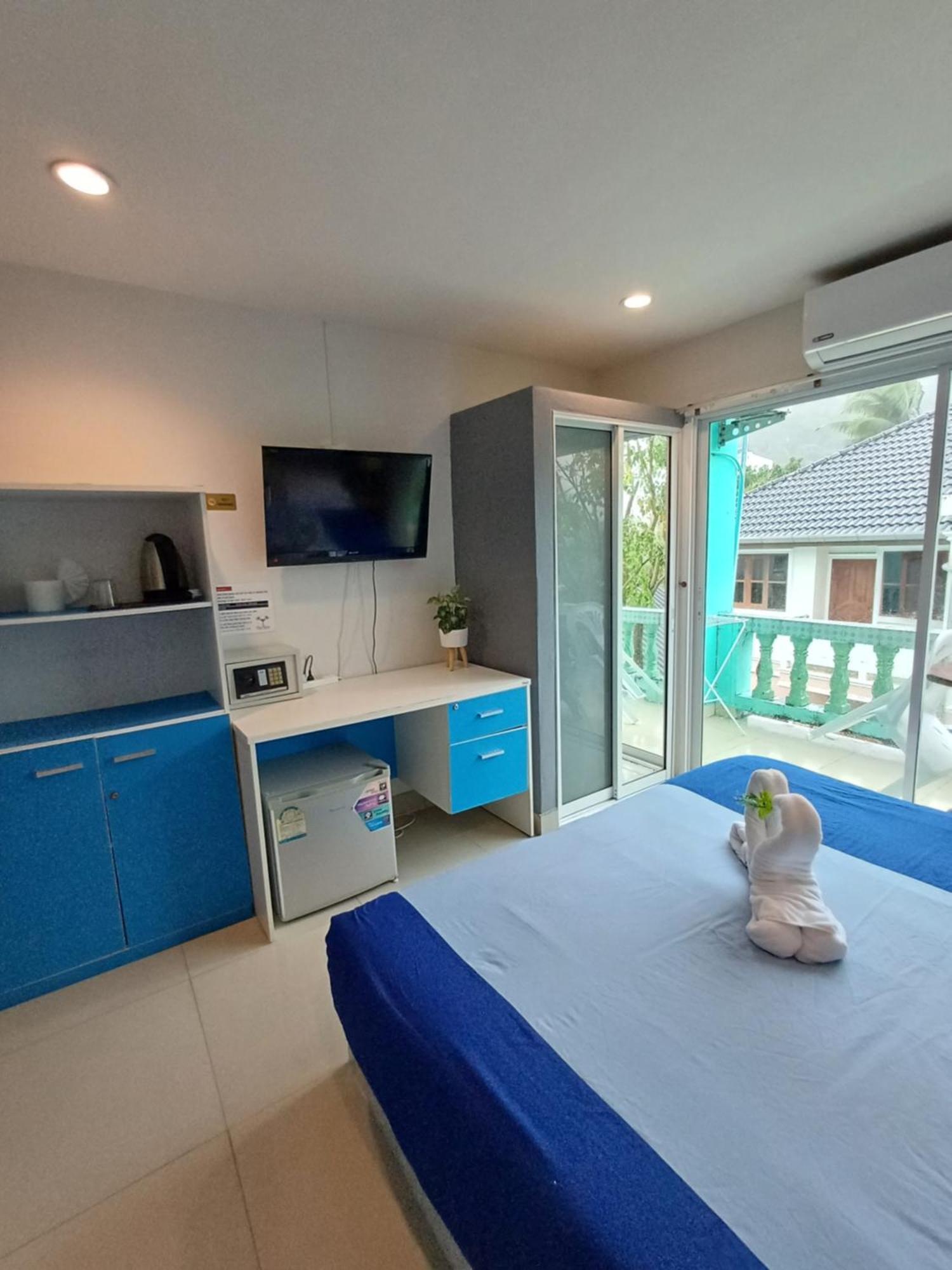 The Villa Residences Resort Patong Экстерьер фото