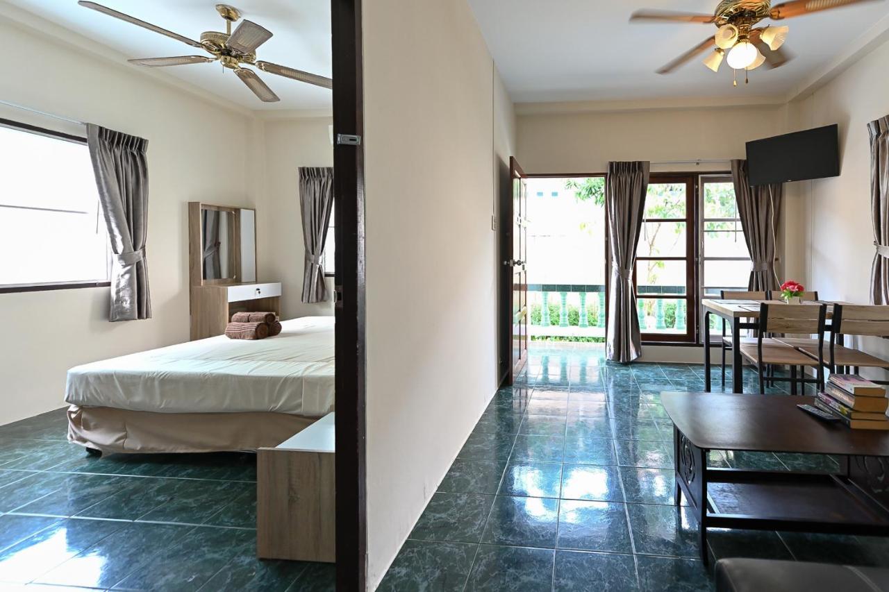 The Villa Residences Resort Patong Экстерьер фото