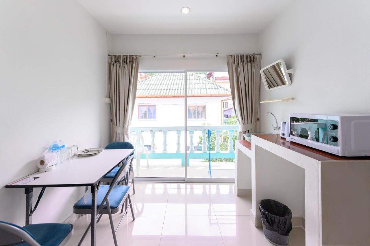 The Villa Residences Resort Patong Экстерьер фото